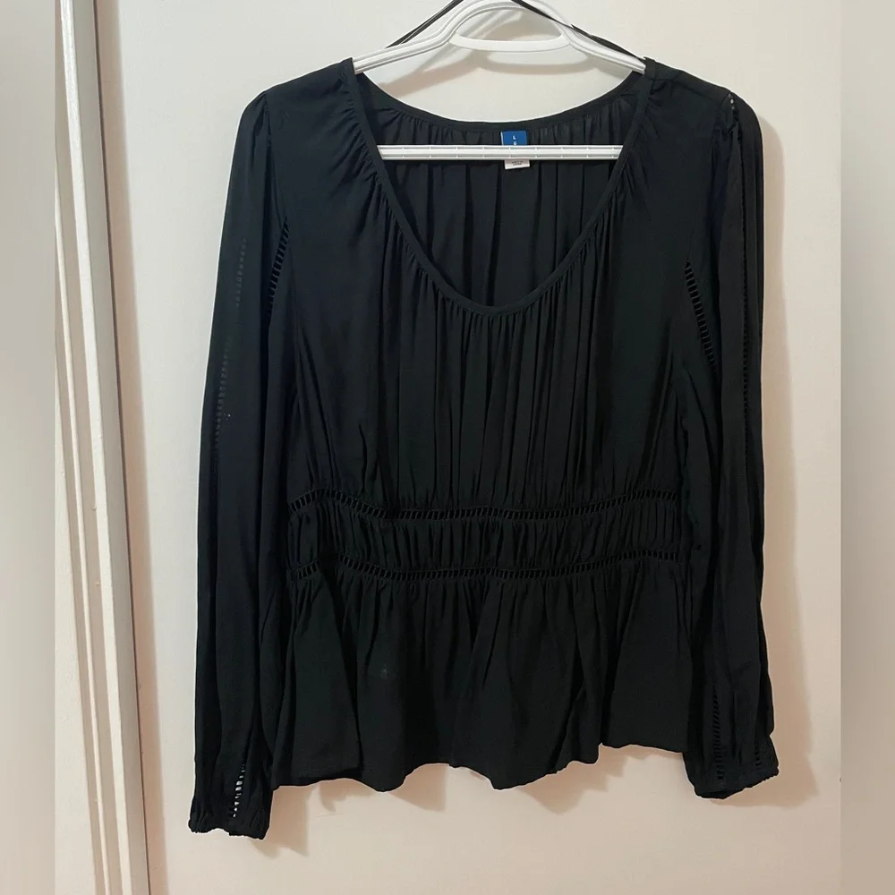 Old Navy Black Peasant Style Blouse - Picture 1 of 4
